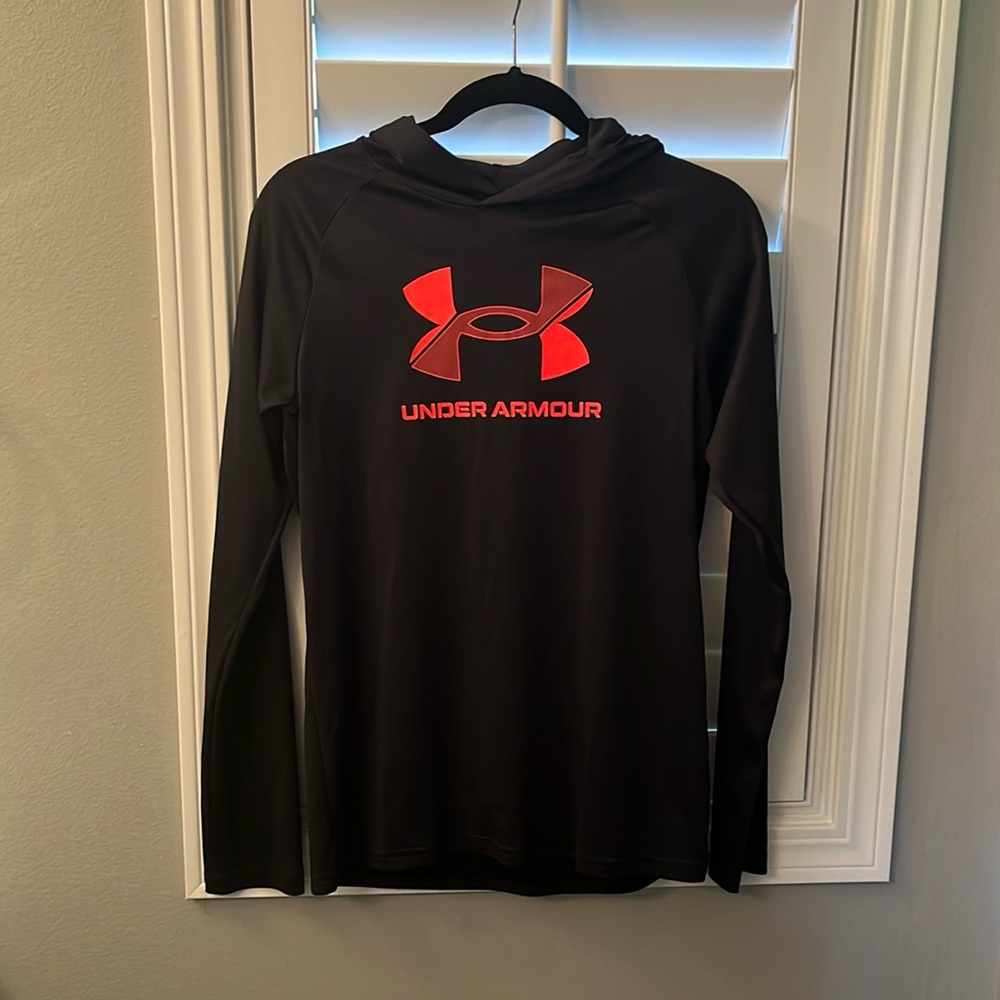 Boys X-Large long sleeve hooded shirt